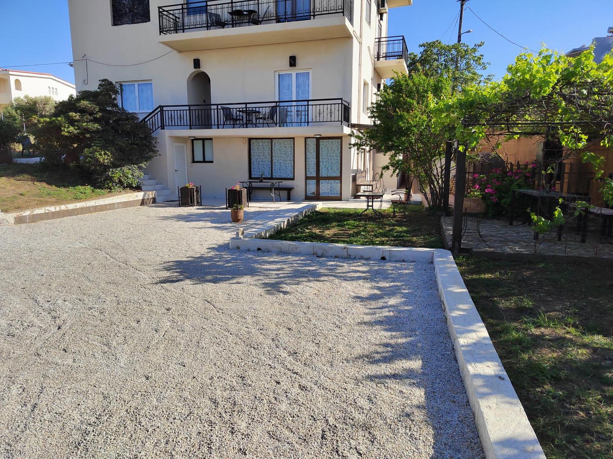Manos Apartments คอลิมวาริออน ภายนอก รูปภาพ