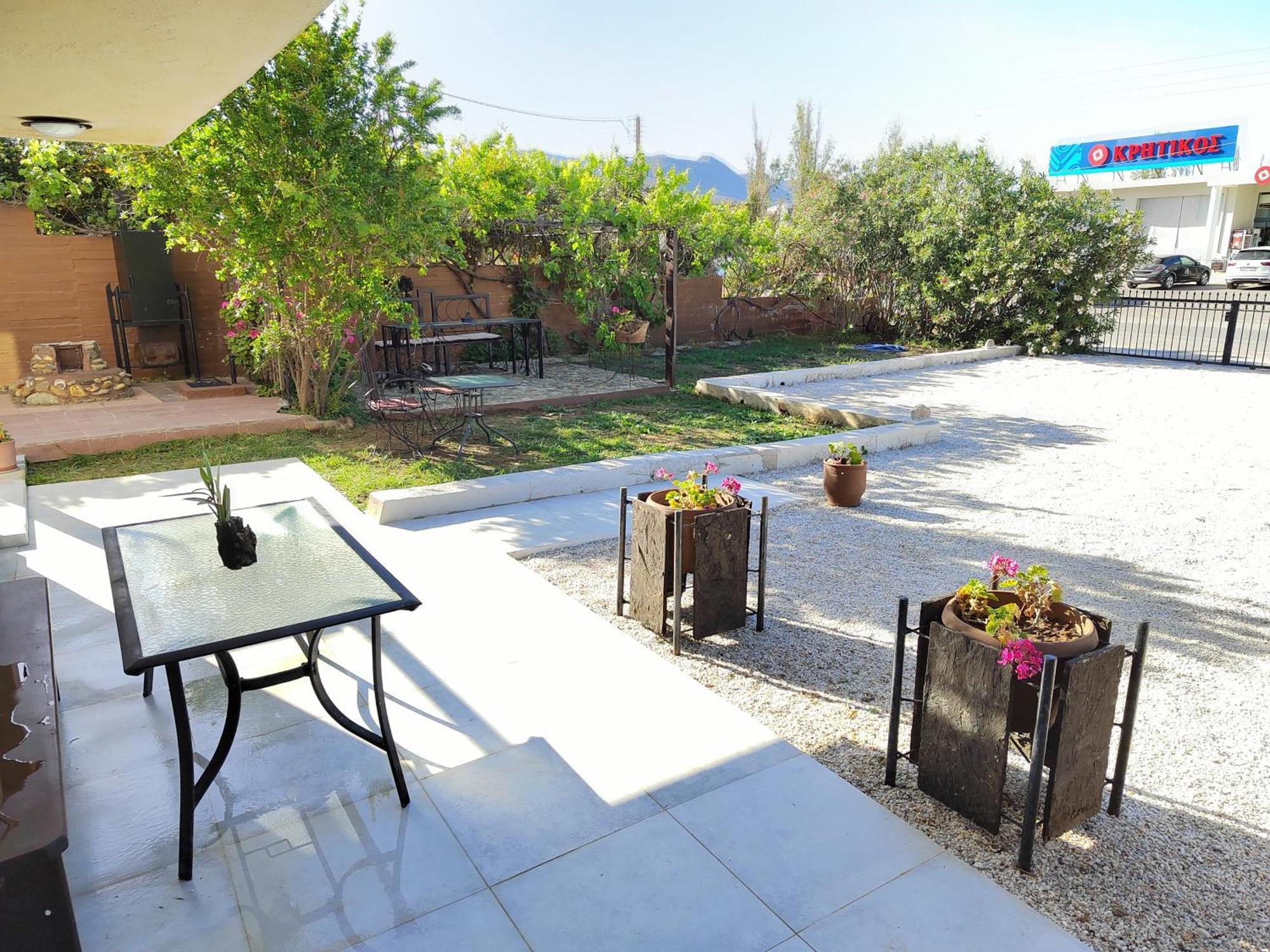 Manos Apartments คอลิมวาริออน ภายนอก รูปภาพ