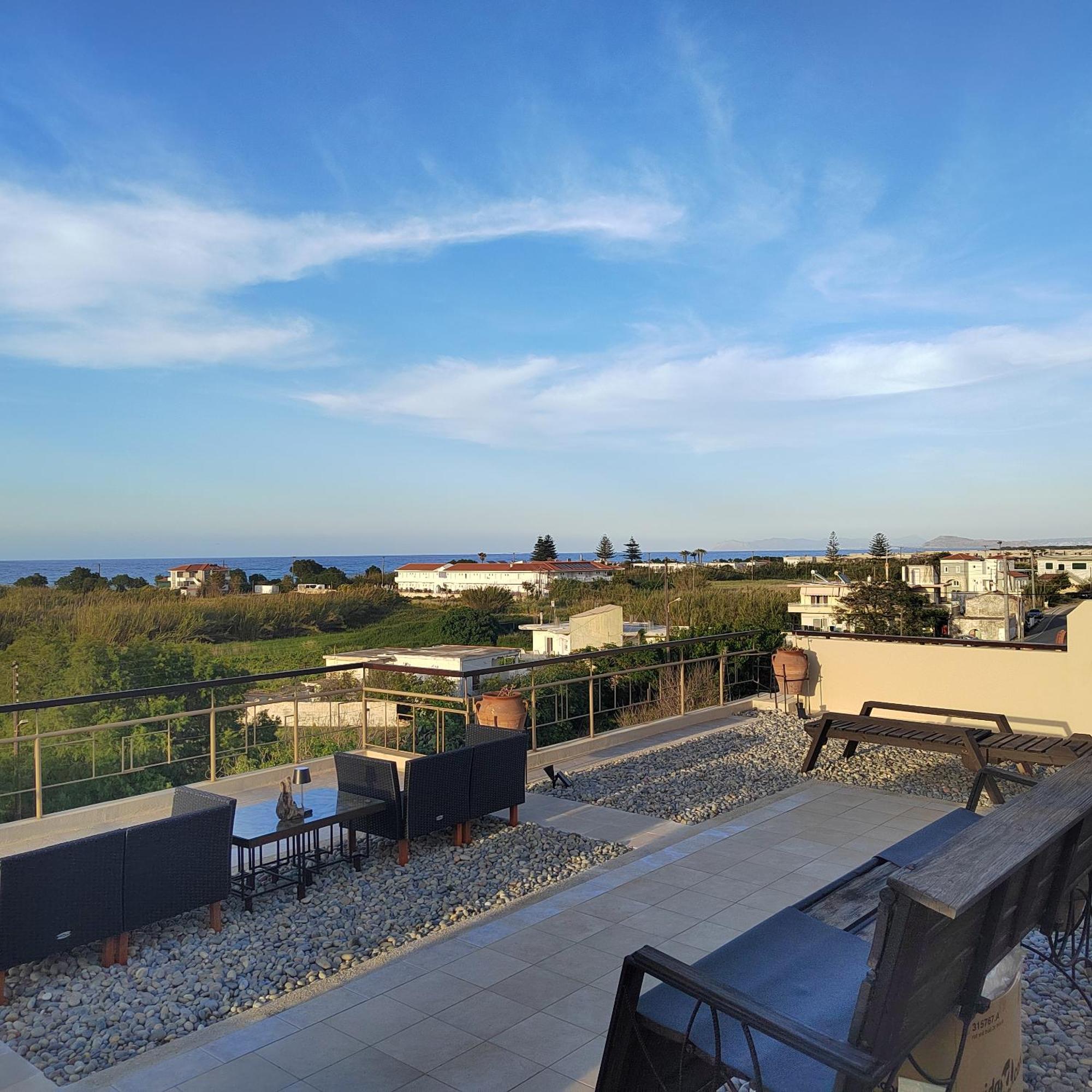 Manos Apartments คอลิมวาริออน ภายนอก รูปภาพ